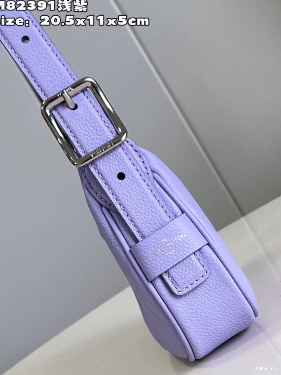 Moon Mini LOUIS VUITTON 0810